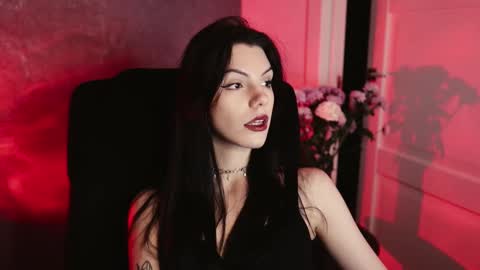 Miss Rochelle online show from January 13, 3:23 am