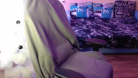 Miss Bailey online show from December 27, 11:17 am