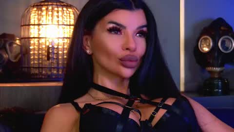 Elenia online show from November 22, 12:48 pm