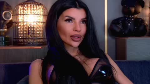 Elenia online show from March 12, 11:27 am