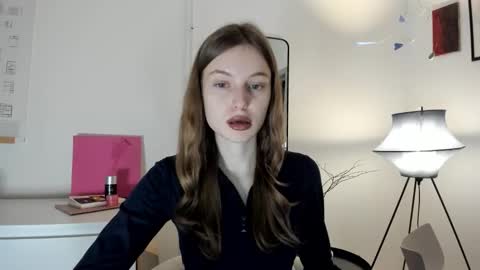 mistresselizy online show from November 5, 1:00 pm