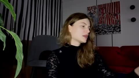 Snapshot of mistresselizy chatting on July 24, 7:56 pm mistresselizy online show from July 24, 7:56 pm