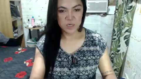 mistresssexymhacy69 online show from April 19, 6:21 pm