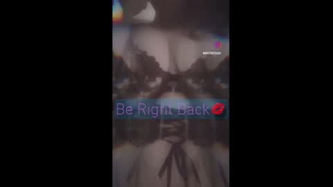 Miss X online show from December 7, 9:33 pm