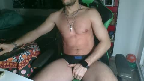 Snapshot of mistxss chatting on March 2, 7:32 am mistxss online show from March 2, 7:32 am