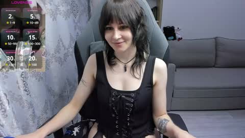 misty_dark online show from June 5, 8:47 pm