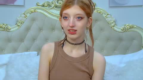 Snapshot of mistymarlow chatting on September 26, 6:17 am Misty online show from September 26, 6:17 am