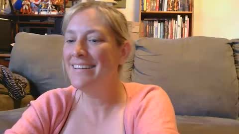 Misty Mountains online show from June 6, 1:00 am