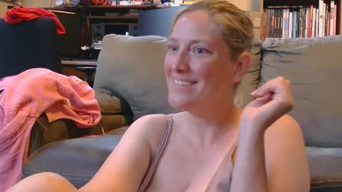 Misty Mountains online show from June 8, 10:54 pm