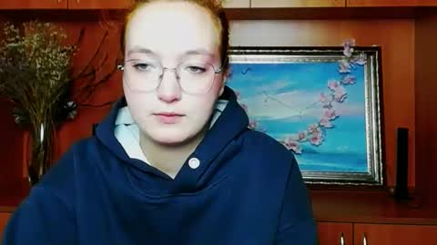 Aria online show from April 18, 6:17 am