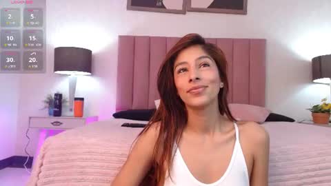 Snapshot of mistyy_01 chatting on July 5, 3:34 am MISTY online show from July 5, 3:34 am