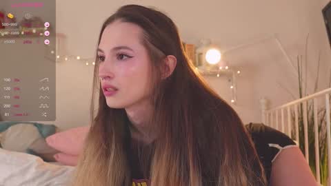 Snapshot of mita_mp4 chatting on January 9, 3:58 am Mita online show from January 9, 3:58 am