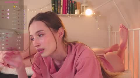 Snapshot of mita_mp4 chatting on February 5, 6:35 am Mita online show from February 5, 6:35 am