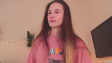 Snapshot of mita_mp4 chatting on February 11, 3:40 am Mita online show from February 11, 3:40 am