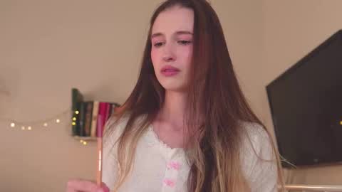 Snapshot of mita_mp4 chatting on March 5, 4:34 am Mita online show from March 5, 4:34 am