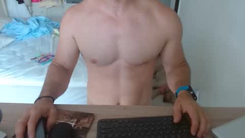 Snapshot of mitcheli chatting on February 19, 3:16 pm Onlyfans online show from February 19, 3:16 pm