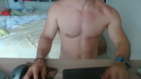 Snapshot of mitcheli chatting on September 29, 2:00 pm Onlyfans online show from September 29, 2:00 pm