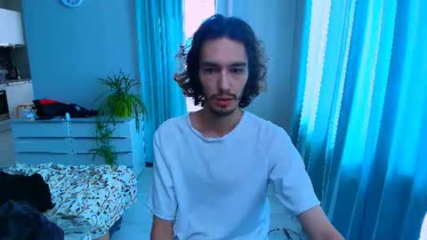 Snapshot of mitchelkurse chatting on June 20, 2:42 pm MitchelKurse online show from June 20, 2:42 pm