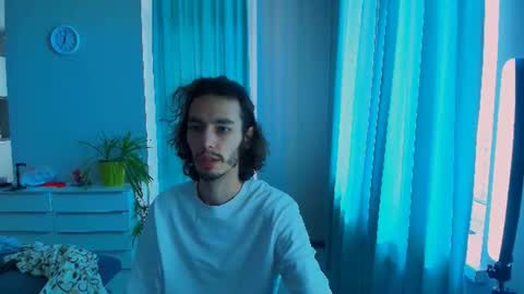 Snapshot of mitchelkurse chatting on June 21, 1:57 pm MitchelKurse online show from June 21, 1:57 pm