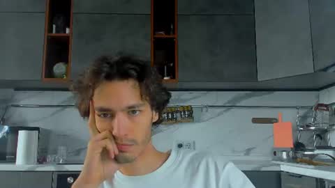 Snapshot of mitchelkurse chatting on July 22, 1:36 pm MitchelKurse online show from July 22, 1:36 pm
