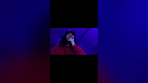 Snapshot of mitchelllane999 chatting on February 2, 3:27 am wassi2kezzy online show from February 2, 3:27 am