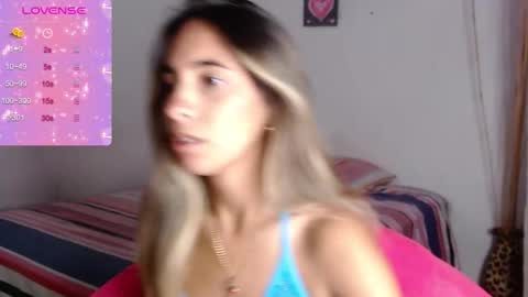 Snapshot of mitchwilson1 chatting on November 23, 4:51 pm mitchwilson1 online show from November 23, 4:51 pm