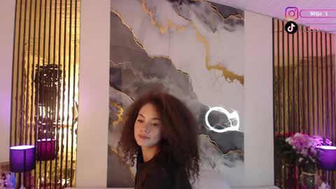 Mtica Brennet online show from March 26, 4:18 am