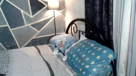 Davey online show from January 3, 10:51 pm