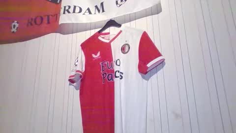 Snapshot of mitta93 chatting on September 28, 11:10 pm mitta93 online show from September 28, 11:10 pm