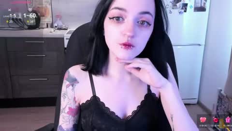 lina. online show from June 11, 10:57 am