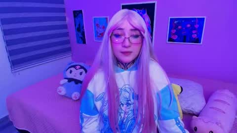  Miwa Violet  online show from February 13, 9:33 pm