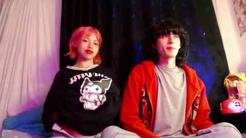 Naomi and Nekorii online show from June 11, 6:22 am