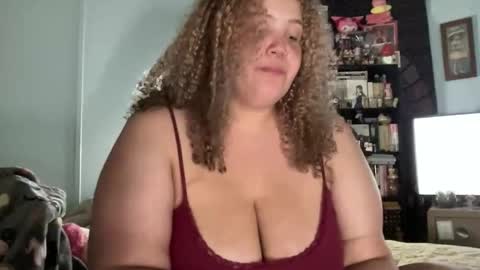 mixxedgoodness222 online show from June 2, 1:29 am