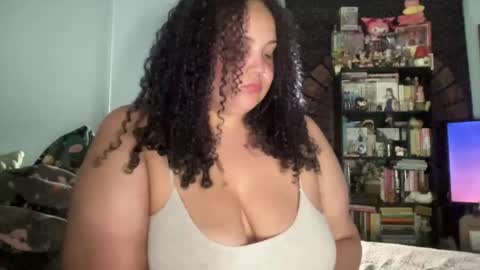 mixxedgoodness222 online show from July 8, 1:21 am