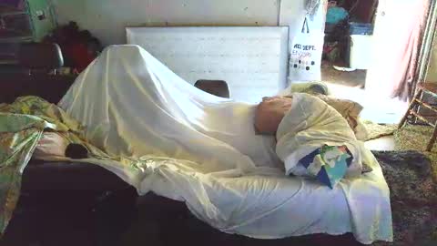 Deanthony online show from April 13, 9:53 pm