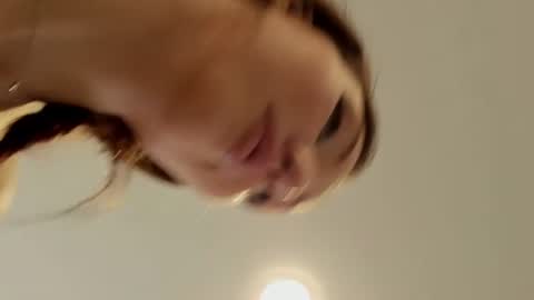 The girl is a mystery online show from July 7, 9:46 am