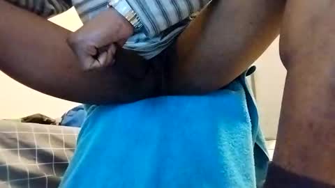 Snapshot of mizerze chatting on January 14, 2:11 pm mizerze online show from January 14, 2:11 pm