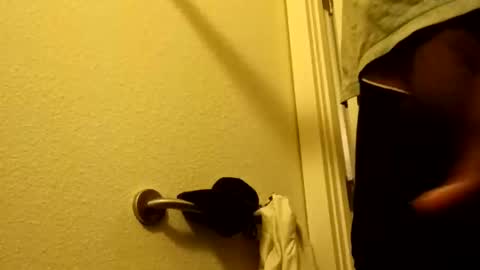 Snapshot of mizerze chatting on January 14, 10:43 am mizerze online show from January 14, 10:43 am