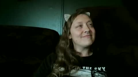 miztrezk online show from November 6, 7:37 pm