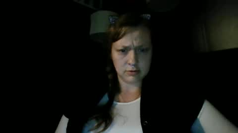 miztrezk online show from November 26, 10:11 pm