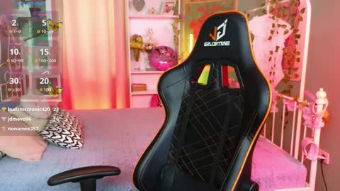 Mizuki online show from March 10, 1:43 pm