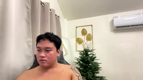 Michole Jay online show from November 24, 2:50 pm