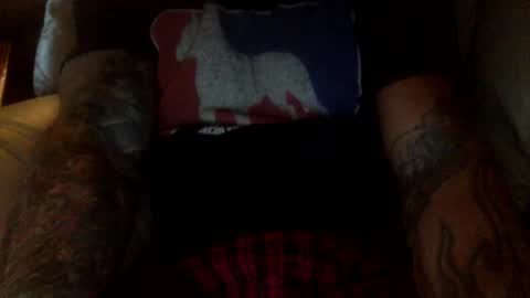 Snapshot of mjg175 chatting on October 10, 12:15 pm SexyRed online show from October 10, 12:15 pm