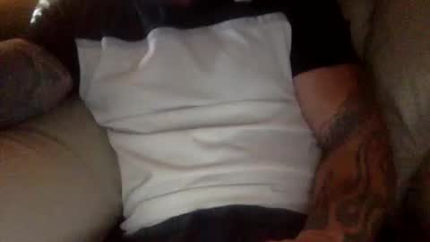 Snapshot of mjg175 chatting on October 12, 9:25 pm SexyRed online show from October 12, 9:25 pm