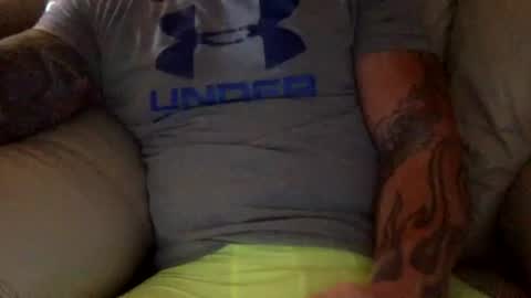 Snapshot of mjg175 chatting on October 13, 5:35 pm SexyRed online show from October 13, 5:35 pm