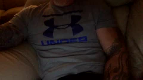Snapshot of mjg175 chatting on January 6, 5:49 pm SexyRed online show from January 6, 5:49 pm