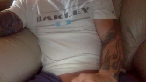 Snapshot of mjg175 chatting on February 20, 9:37 pm SexyRed online show from February 20, 9:37 pm