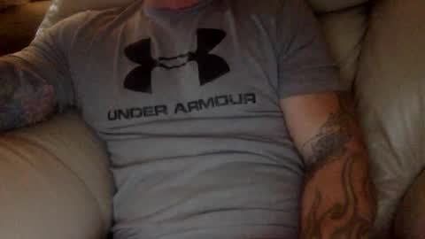 Snapshot of mjg175 chatting on March 16, 9:08 pm SexyRed online show from March 16, 9:08 pm