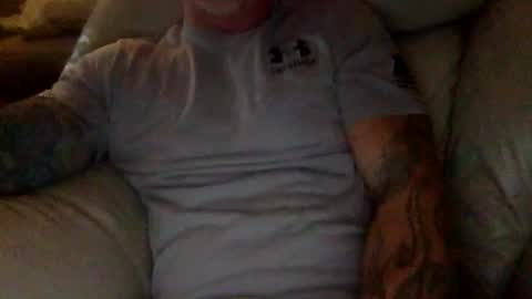 Snapshot of mjg175 chatting on May 20, 4:35 pm SexyRed online show from May 20, 4:35 pm