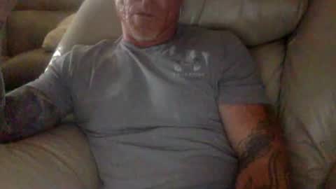 Snapshot of mjg175 chatting on June 15, 4:53 pm SexyRed online show from June 15, 4:53 pm